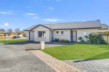 18 Gilligan Close, College Estate