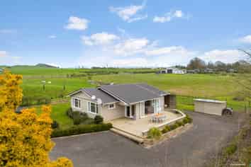 1716 Miranda Road, Mangatangi