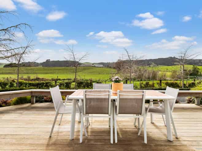 1716 Miranda Road, Mangatangi