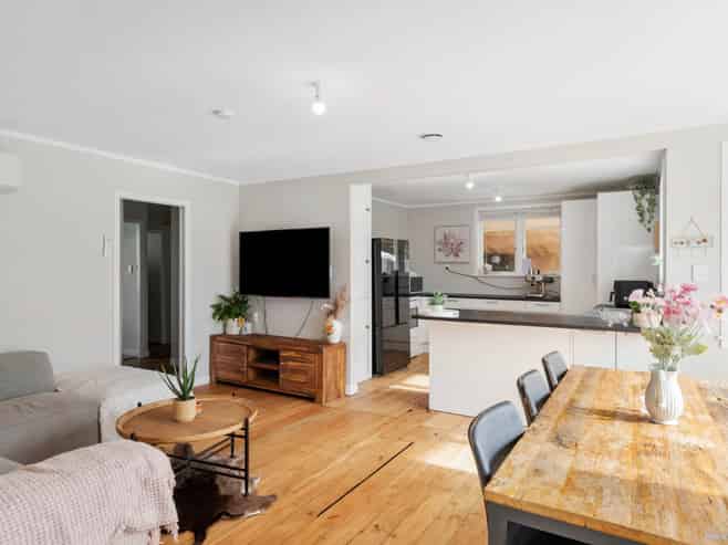 1716 Miranda Road, Mangatangi