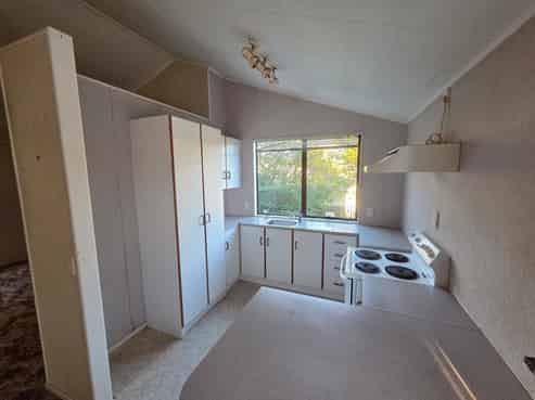 1/46 Great North Road, Kamo