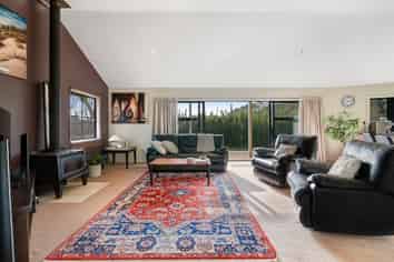 11 Pineview Lane, Helensville