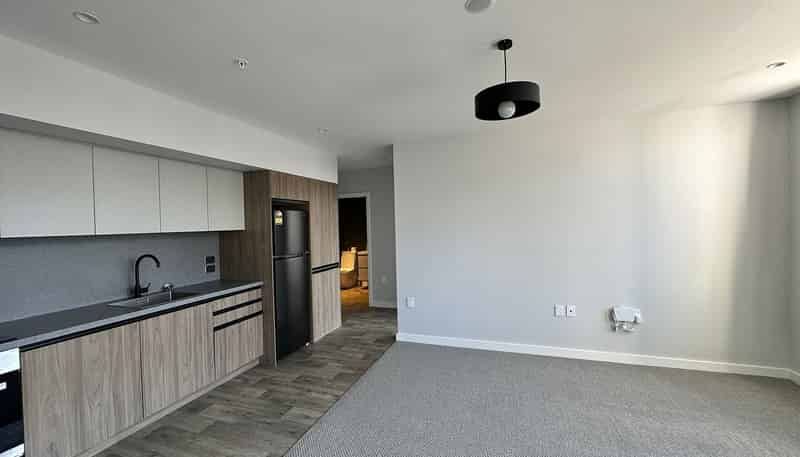 106/14 Laings Road, Central Hutt