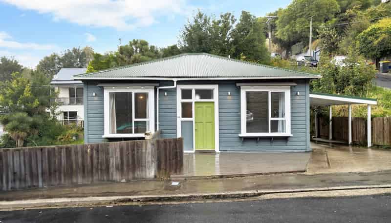 40 Ramsay Street, Dalmore