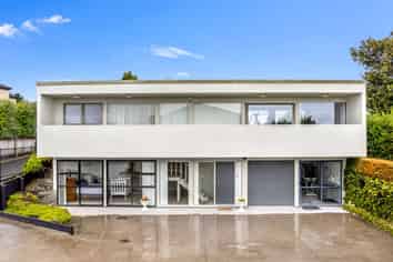 247A Hill Road, The Gardens