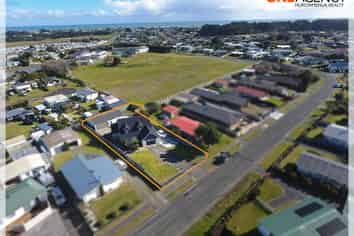 24 Thomas Place, FOXTON BEACH