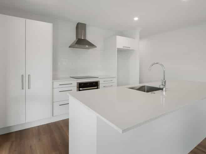 2/10D Clive Road, Katikati