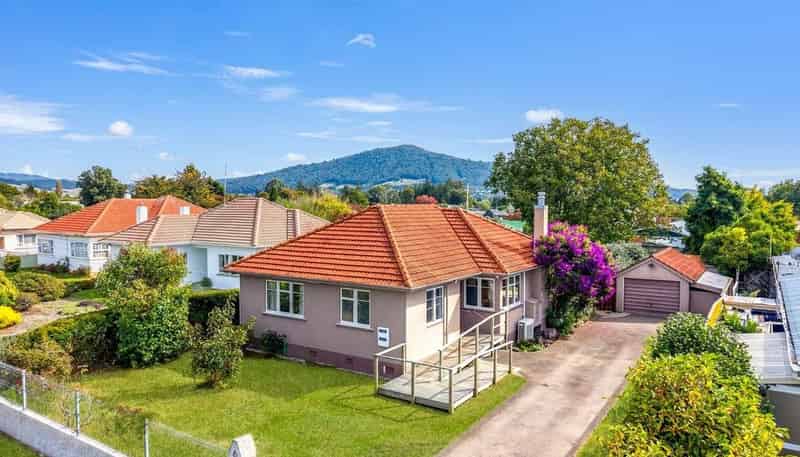 205 Malfroy Road, Utuhina