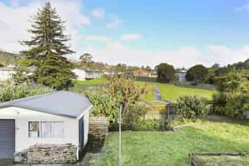 27 Fairdale Avenue, Red Hill