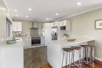 65 Seacliffe Avenue, Belmont