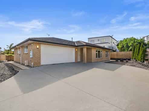 6 Mulroy Place, Pinehill