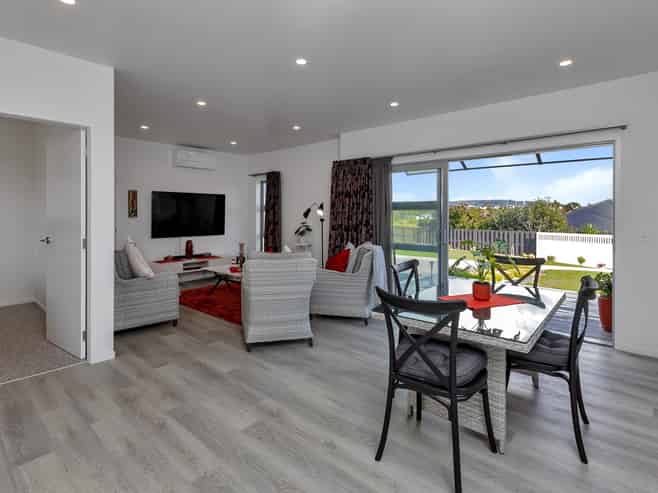 11 Sea Dune Place, Ruakaka