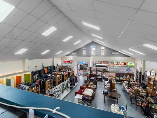 Large retail Cambridge CBD