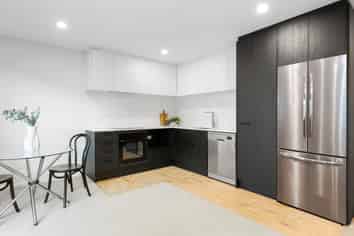 9/198 Main North Road, Redwood