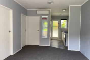 17E Selwyn Avenue, Avenues