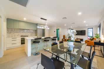 126 Silverstream Road, Crofton Downs
