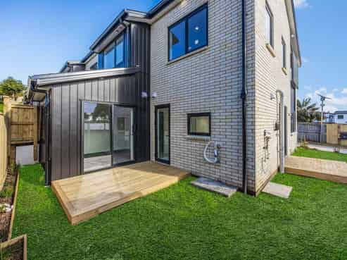 lot d/584 Massey Road, Mangere