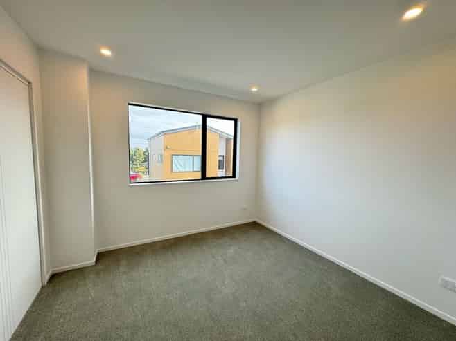 26 Kiato Lane, Flat Bush