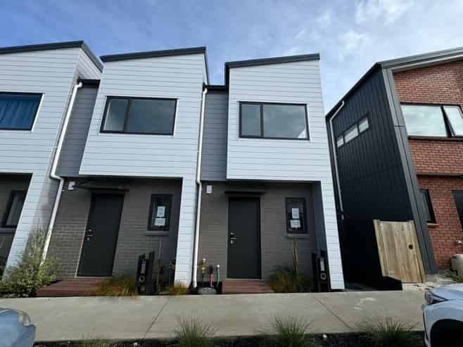 26 Kiato Lane, Flat Bush