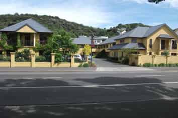 High Profile - 25 Unit Motel in Central Dunedin