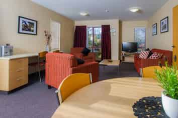 High Profile - 25 Unit Motel in Central Dunedin