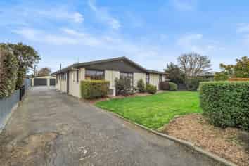 7 Walshs Road, Allenton