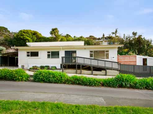 21A Mahoe Street, Tawa