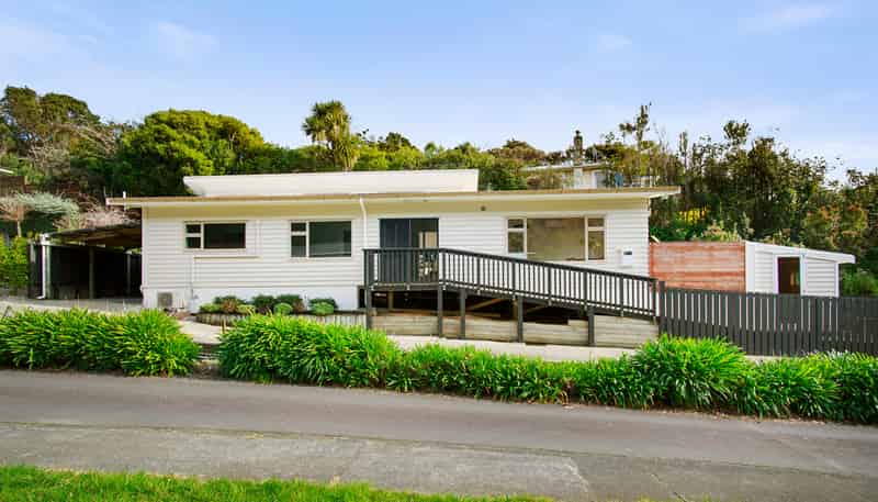 21A Mahoe Street, Tawa