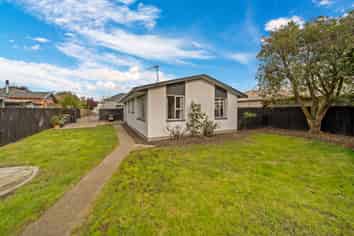 2/15 Sullivan Avenue, Woolston