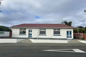 298 Gore Street, Bluff