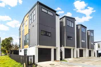 Lot6-10,13 Mokoia Road, Chatswood