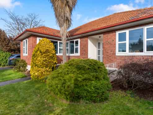 13 Paeroa Street, Riccarton