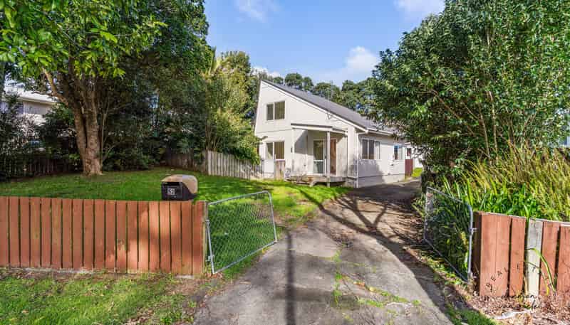 52 Moncrieff Avenue, Clendon Park