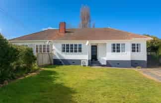 9 Bell Street, Marton