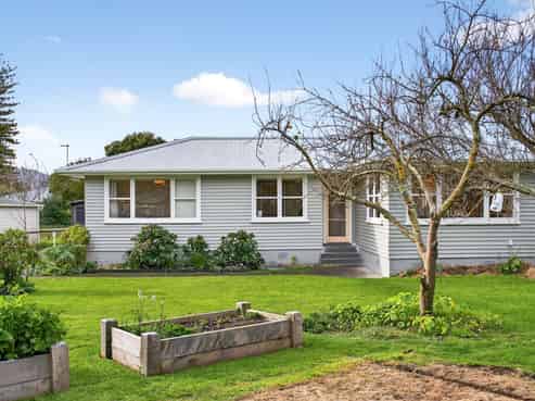 14 Ropata Street, Kaiti