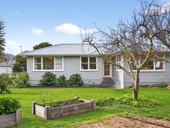 14 Ropata Street, Kaiti