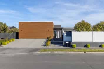 11 Saint Pauls Place, Burwood