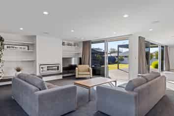 11 Saint Pauls Place, Burwood