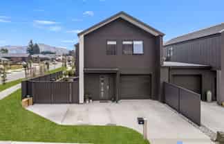 34 Woods Crescent, Cromwell