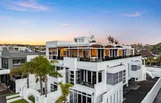 3/31 Tamaki Drive, Mission Bay