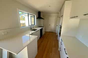77 Rame Road, Greenhithe