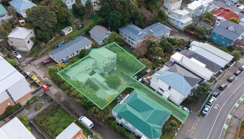  104A Rintoul Street, Newtown