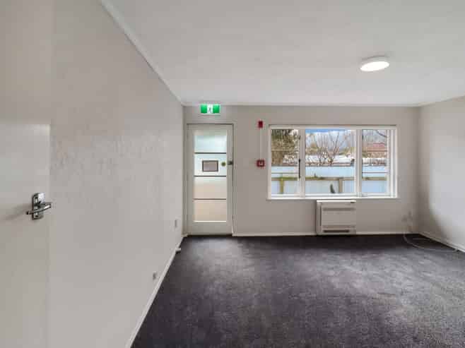 2/2 Argyle Grove, Trentham
