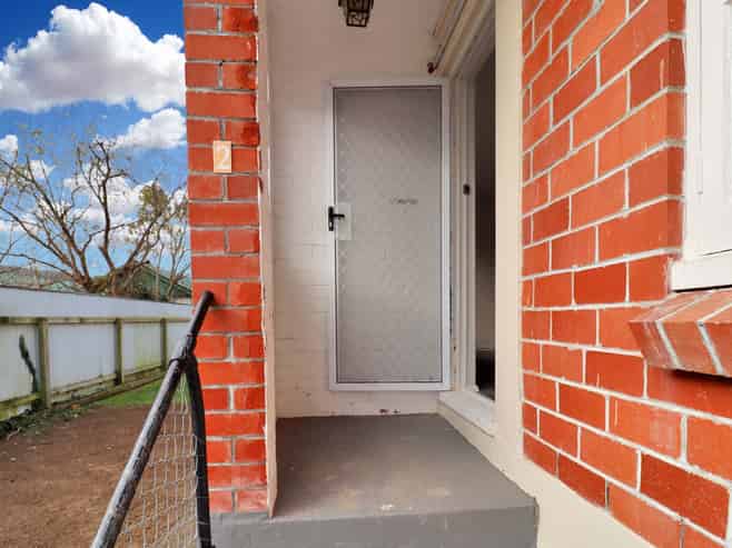 2/2 Argyle Grove, Trentham