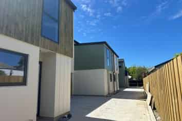 14 Stenness Avenue, Somerfield