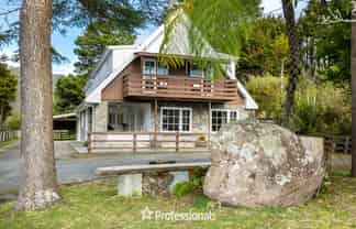 54A Kaitoke Loop, Kaitoke