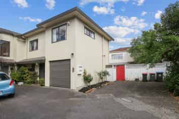 8B/13 Harrison Road, Mount Wellington
