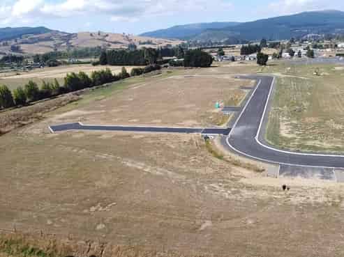 Rare Freehold Industrial Section For Sale