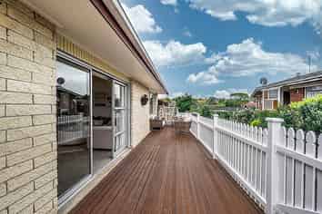 1/30 Stanniland Street, Sunnyhills