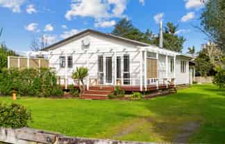 21 Moir Street, Mangawhai
